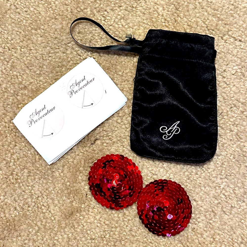 NWT Agent Provocateur Red Sequin Pasties Nipple Covers Kit